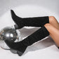 Modische und bequeme kniehohe Stiefel mit Blockabsatz