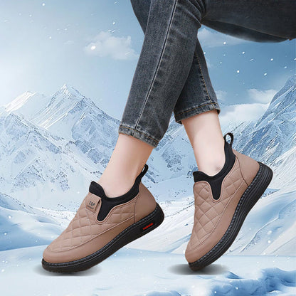 Bequeme und warme Schuhe mit Kunstplüschfutter