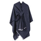 Poncho mit Front-Schlaufe-Design