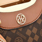 Elegante Handtasche für Damen mit Blattanhänger