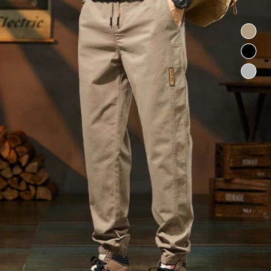 Stilvolle lässige Hose mit Kordelzugbund und Taschen