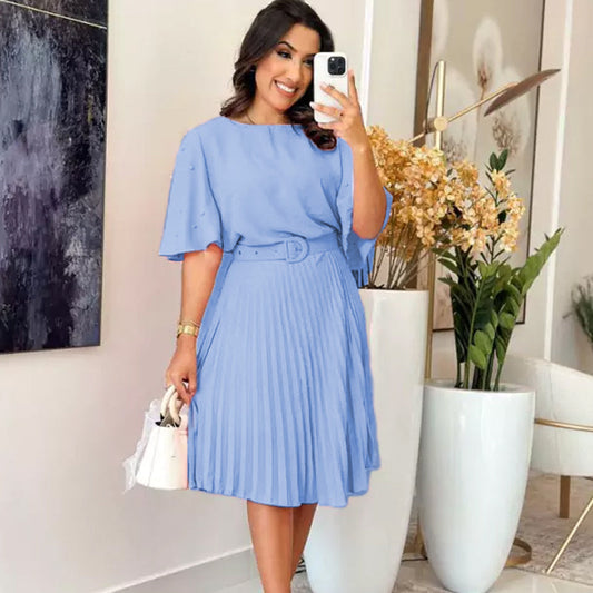 👗Bis zu 49 % Rabatt!✨Elegantes Faltenkleid mit Rundhalsausschnitt und Gürtel
