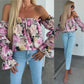 Geblümtes, gesmoktes Off-Shoulder-Top