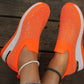 Lässige Slip-on-Sneakers aus Mesh-Gewebe mit Strasssteinen für Damen