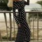 Elegantes Schulterfreies Kleid mit Punktemuster