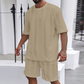 Sportliches Strickset in Uni-Farbe – Kurzarmshirt & Shorts