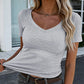 Schmal geschnittenes Basic-T-Shirt mit V-Ausschnitt für Damen