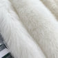 Lockere, kuschelige, warme und wuschelige Jacke mit Kapuze